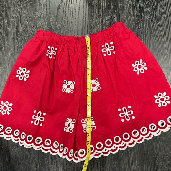 RED Valentino - Red and White Embroidered Culotte Shorts - Picture 4 of 4